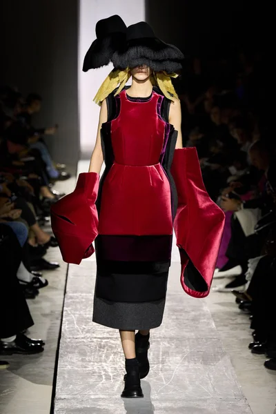 Look 6